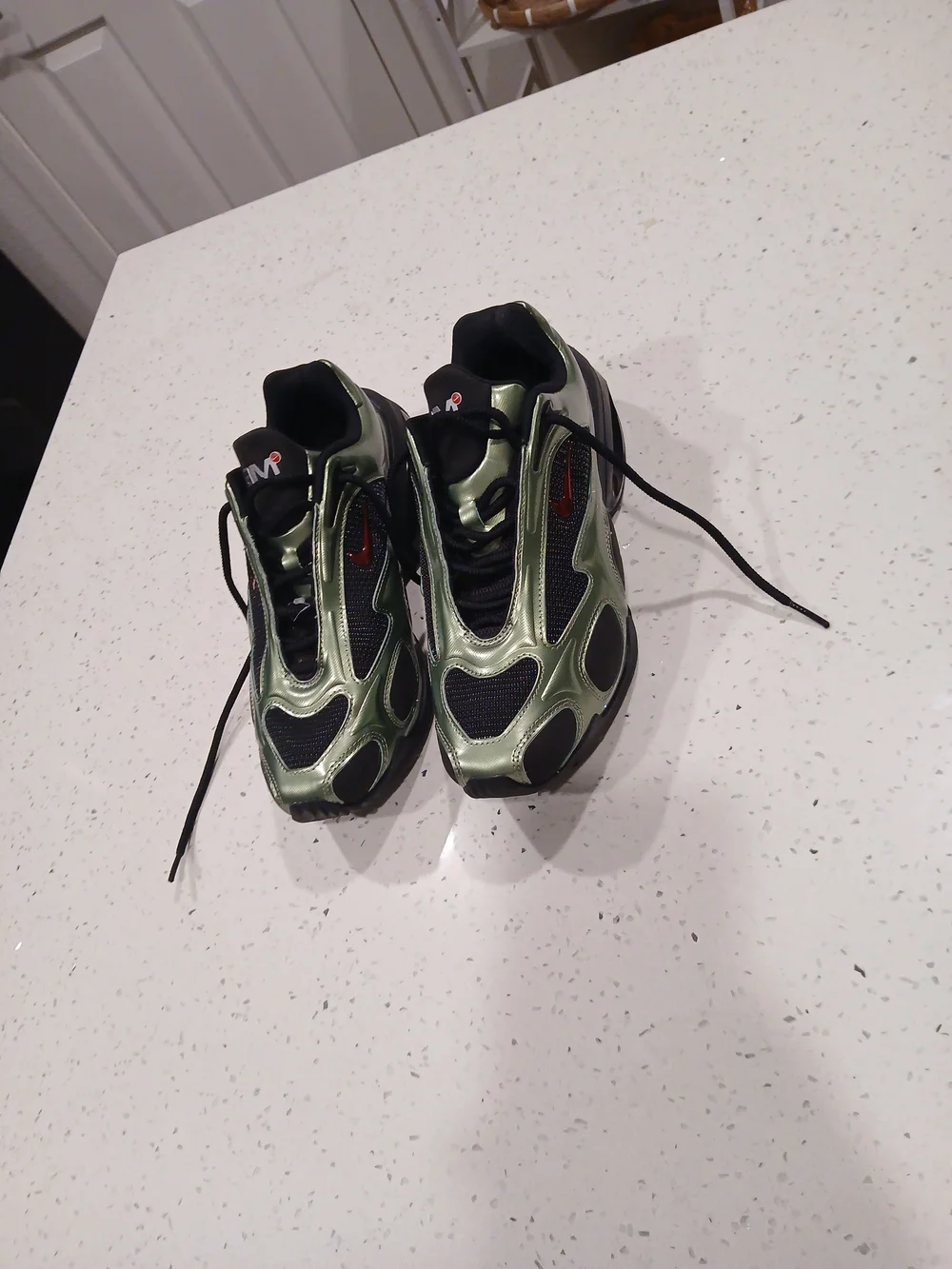 Size 9 - Nike Air Max Muse Metallic Oil Green W